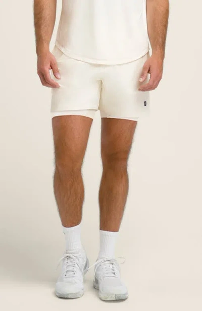 Wilson Set Point Shorts In White