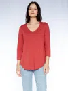 Wilt Clothing 3/4 Sleeve V-neck Shirttail T W/ Raw Hem Top In Red