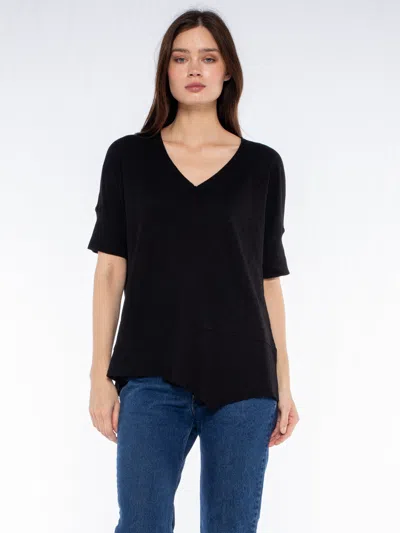 WILT CLOTHING V-NECK SHORT SLEEVE TEE W/RIB SLANTED HEM