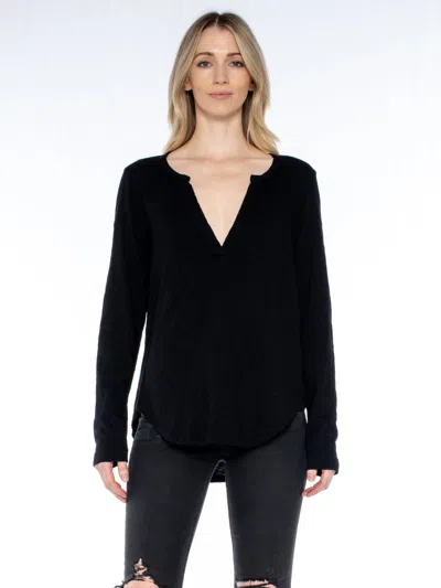 Wilt Split Neck L/s Shirttail In Black