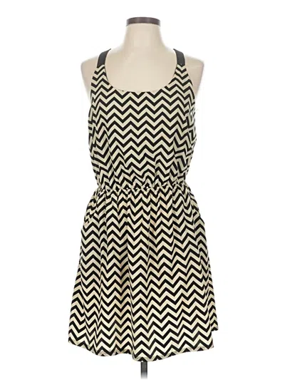 Pre-owned Windsor Casual Dress In White