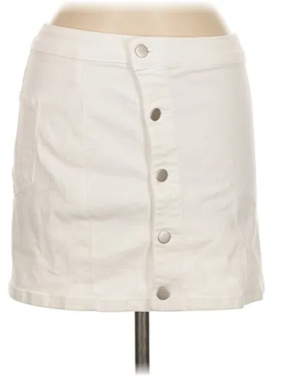 Pre-owned Windsor Casual Skirt In Ivory