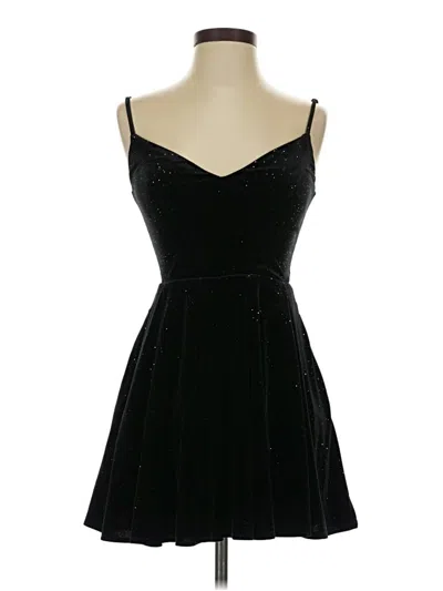 Pre-owned Windsor Cocktail Dress In Black