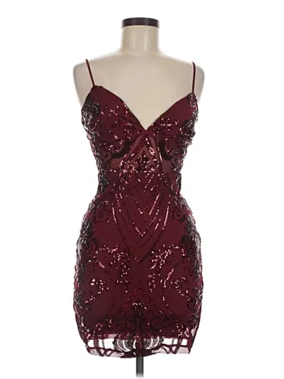 Windsor Cocktail Dress In Burgundy