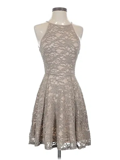 Pre-owned Windsor Cocktail Dress In Gray