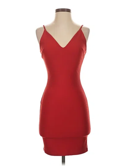 Pre-owned Windsor Cocktail Dress In Red