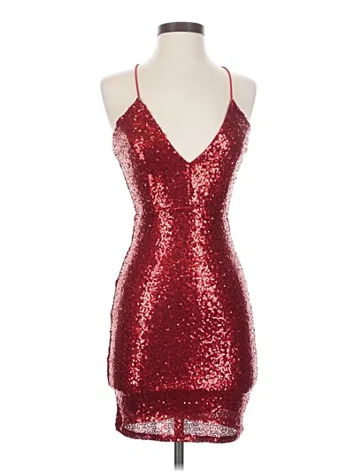 Pre-owned Windsor Cocktail Dress In Red