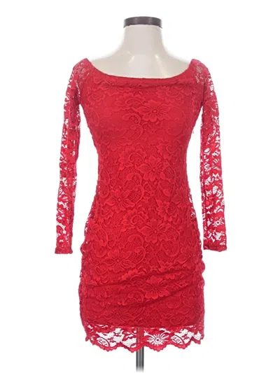 Pre-owned Windsor Cocktail Dress In Red