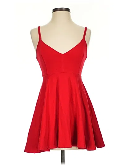 Pre-owned Windsor Cocktail Dress In Red