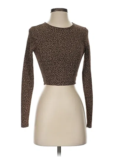 Pre-owned Windsor Long Sleeve T-shirt In Gold