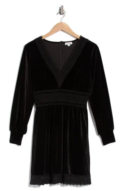 Wishlist Lace Trim Long Sleeve Velvet Dress In Black