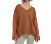 Wishlist Marled V-neck Sweater With Side Slits In Toasted Pumpkin In Brown