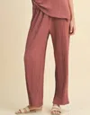 Wishlist Pleated Elastic Waist Pant In Sienna In Gold