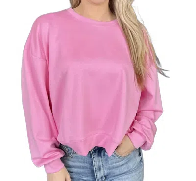 Wishlist Thoughts Of You Relaxed Round Neck Cropped Sweatshirt In Hibiscus In Pink