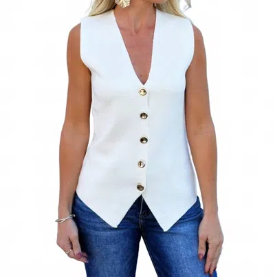 Wisteria Lane Fine Button Down Vest In Cream In White
