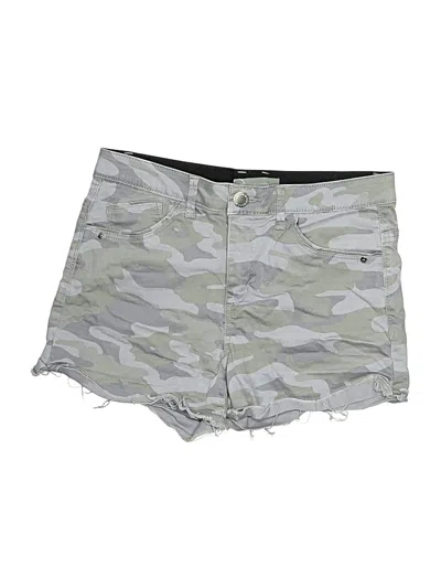 Pre-owned Wit & Wisdom Shorts In Silver