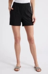Wit & Wisdom Skyrise Patch Pocket Shorts In Black