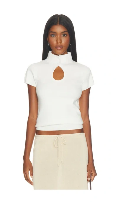 With Jean Luci Top In White