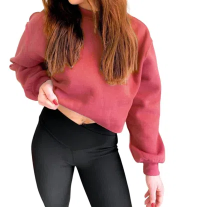Wlm Izzy Inside-out Cropped Sweatshirt In Burgundy In White