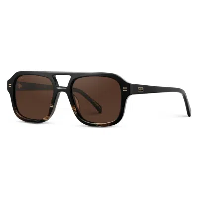 Wmp Eyewear Women's Sydney Bold Retro Aviator Sunglasses In Black