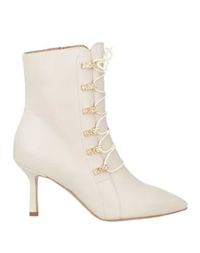 Wo Milano Woman Ankle Boots Cream Size 6 Leather In White