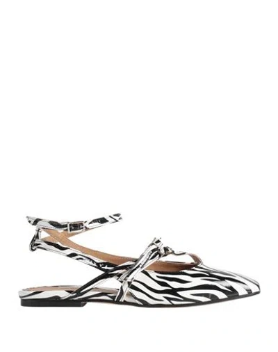 Wo Milano Woman Ballet Flats Black Size 9 Leather