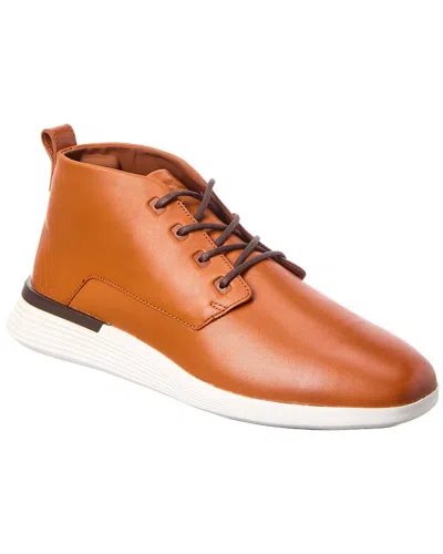 Wolf & Shepherd Crossover Leather Chukka In Orange