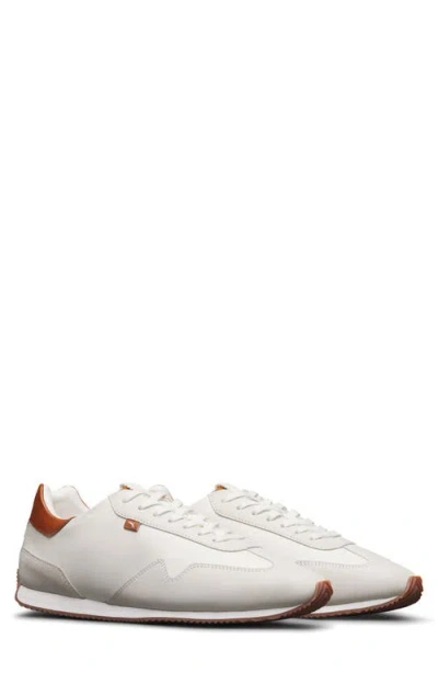 Wolf & Shepherd Pacer Lite Low Top Racing Sneaker In White