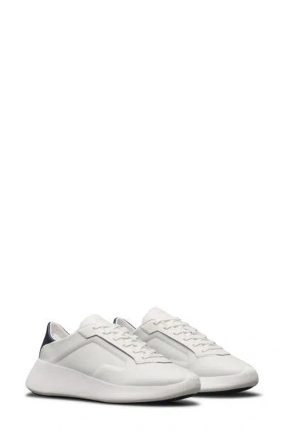 Wolf & Shepherd Toro Classic Sneaker In White