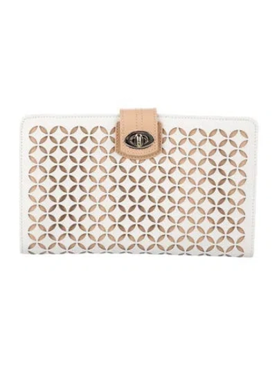 Pre-owned Wolf Laser Cut Accent Travel Case In Neutrals