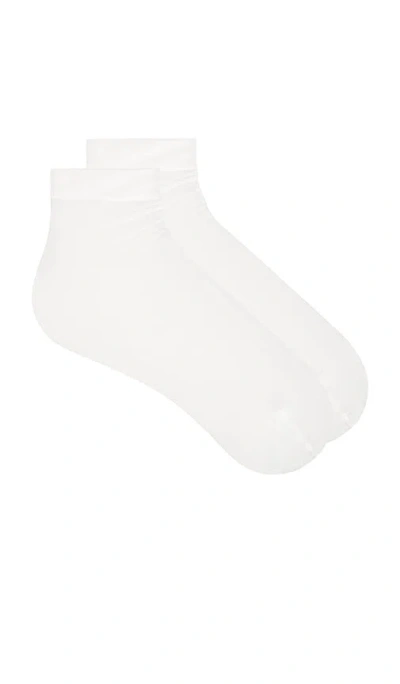 Wolford Individual 10 Socks In White
