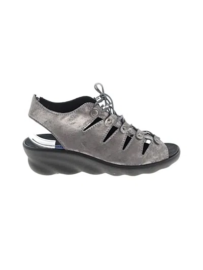 Pre-owned Wolky Sandals In Gray