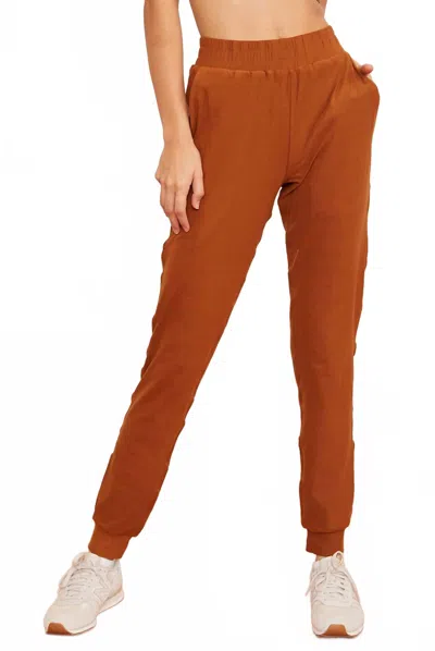 Wolven Quick-drying Jogger Pants In Turmeric In Brown
