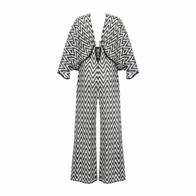 Women&women Women's Black / White Deep V-neck Buckled, Cut-out Detailed Knitted Textured Maxi Jumpsuit In Black/white