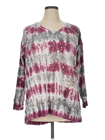 Pre-owned Wonderly 3/4 Sleeve Top Burgundy Tie-dye Pattern V-neck Tops