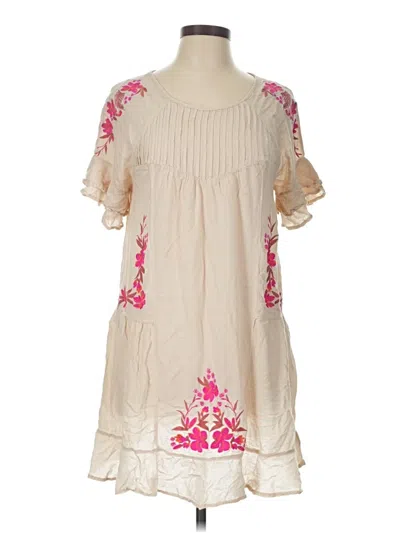 Pre-owned Wonderly Casual Dress In Tan