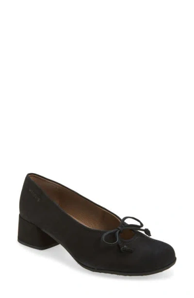 Wonders Block Heel Pump In Black