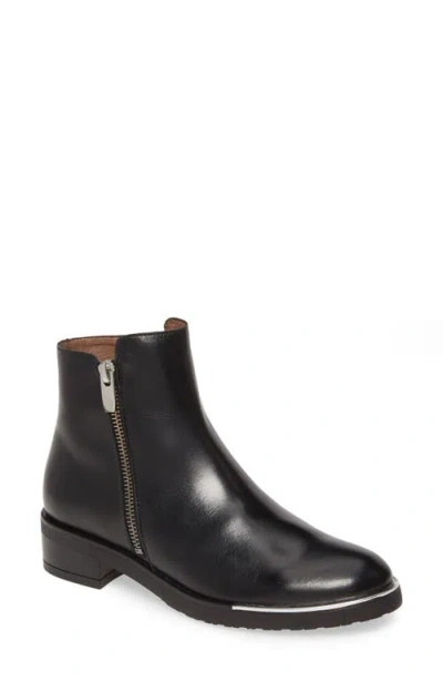 Wonders C-5402 Boot