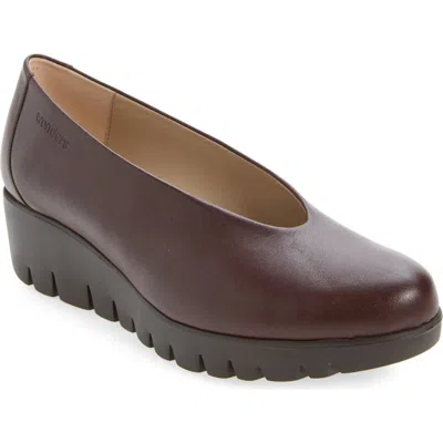 Wonders Extralite Wedge Pump In Brown