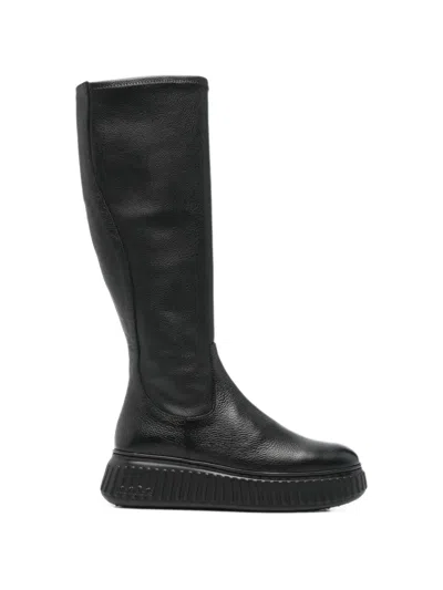 Wonders Grained Leather Boots In Black