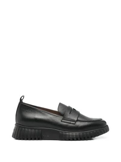 Wonders Grained Leather Loafers In Multi