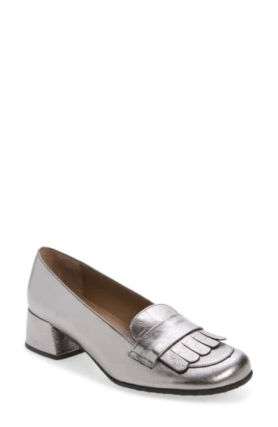Wonders Kiltie Loafer Pump In Silver