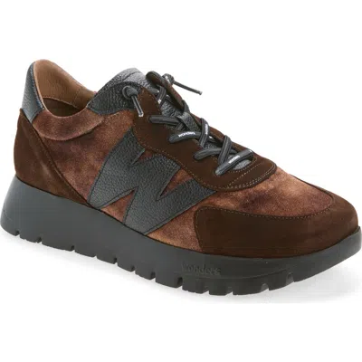 Wonders Velvet Platform Sneaker In Marron