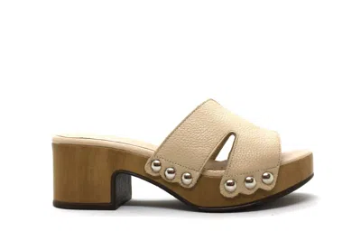 Wonders Women's D-8821 Clog Sandal In Natural In Beige