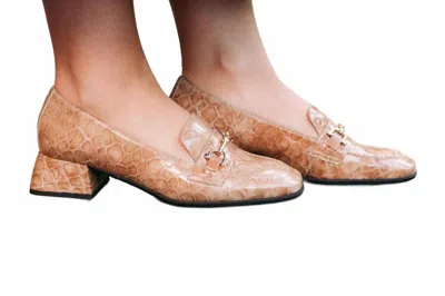 WONDERS WOMEN'S FLEUR 03 LOAFERS IN TAUPE