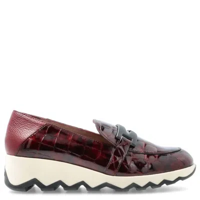 Wonders Women's Snakeskin Loafer In Vino In Multi