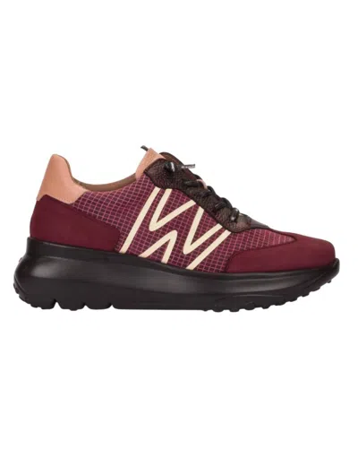 Wonders Women's Ultrafly 01 Sneakers In Burgundy