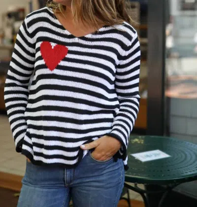 Wooden Ships Eloise Heart V Cotton Top In Black & White In Red