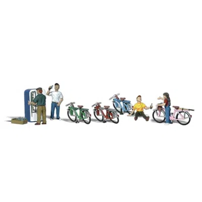 Woodland Scenics Bicycle Buddies - Ho Scale, 10 Piece