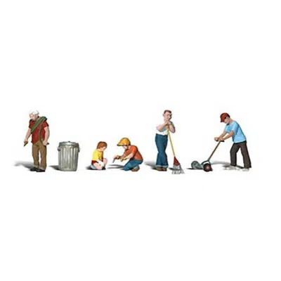 Woodland Scenics Ho Lawn Workers Light Weight Plastic